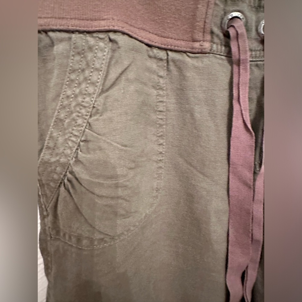 Calvin Klein Chelsea 100% Linen - Picture 4 of 13